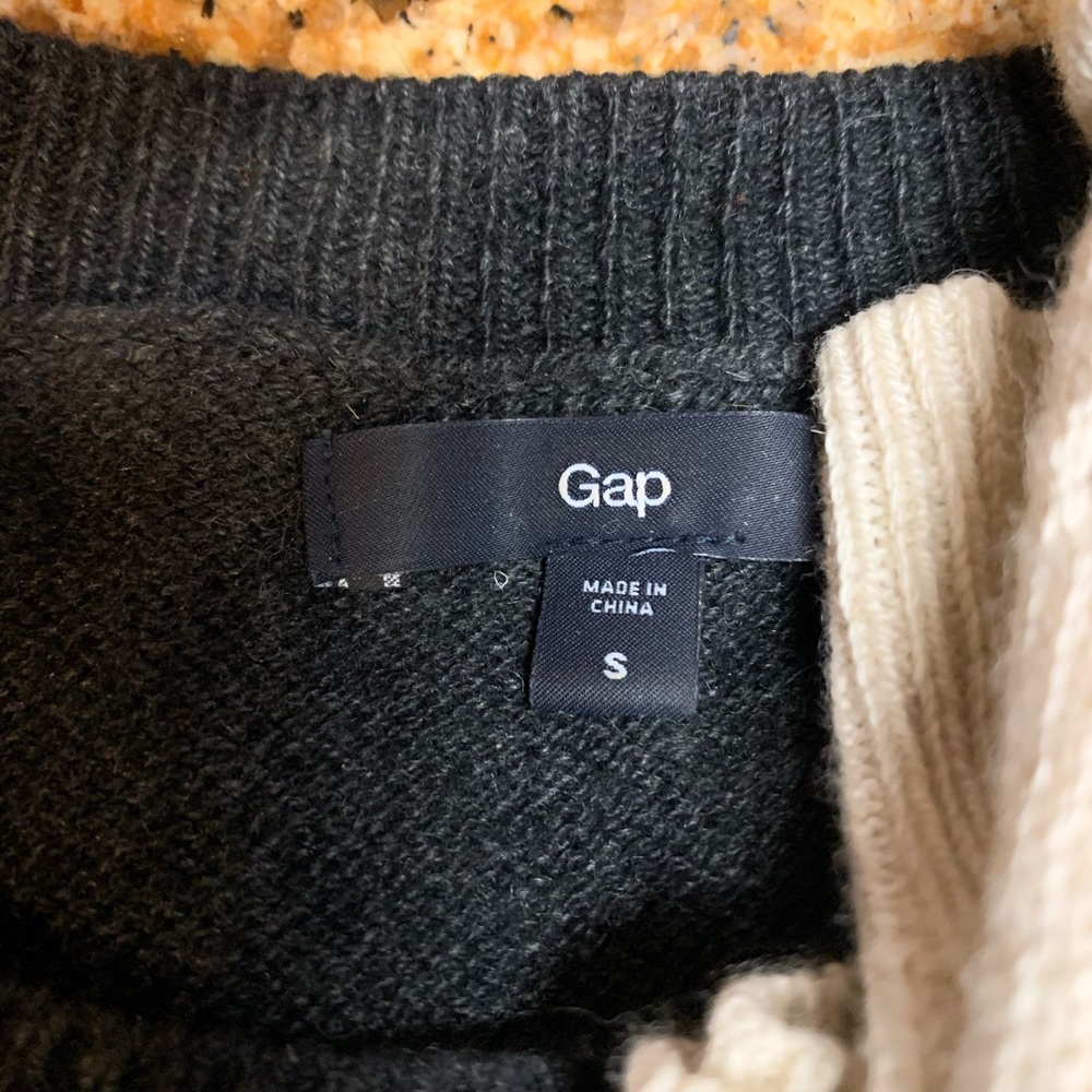 Gap Sweater Bundle Small - image 5